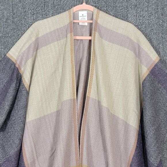 Woolrich Cape Shawl Wrap Womens Purple Herringbone Plaid Fringed Blanket Poncho - Picture 2 of 10